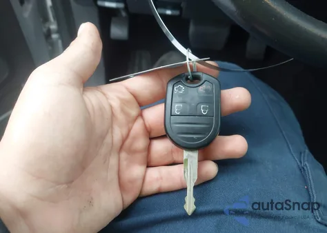 2014 Lincoln Navigator из США, поврежденный, VIN 5LMJJ2H53EEL03905